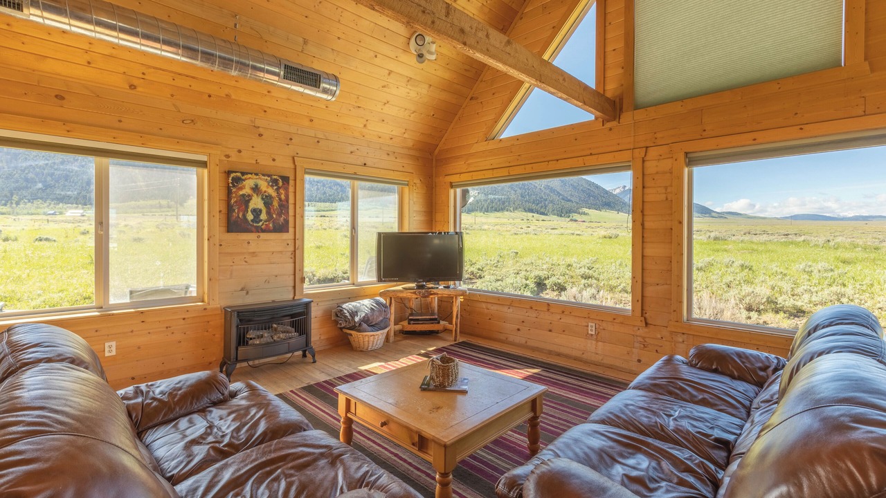 Photo of Livingroom in Cameron