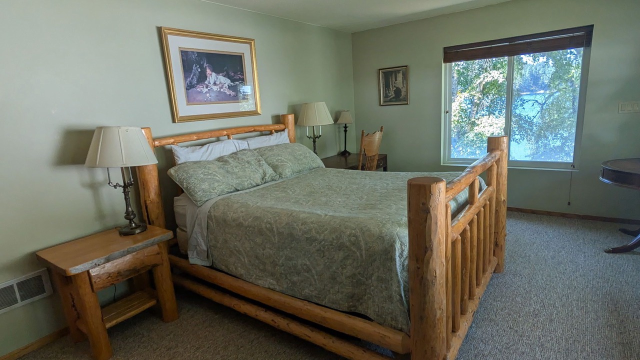 Photo of Bedroom in Kalispell