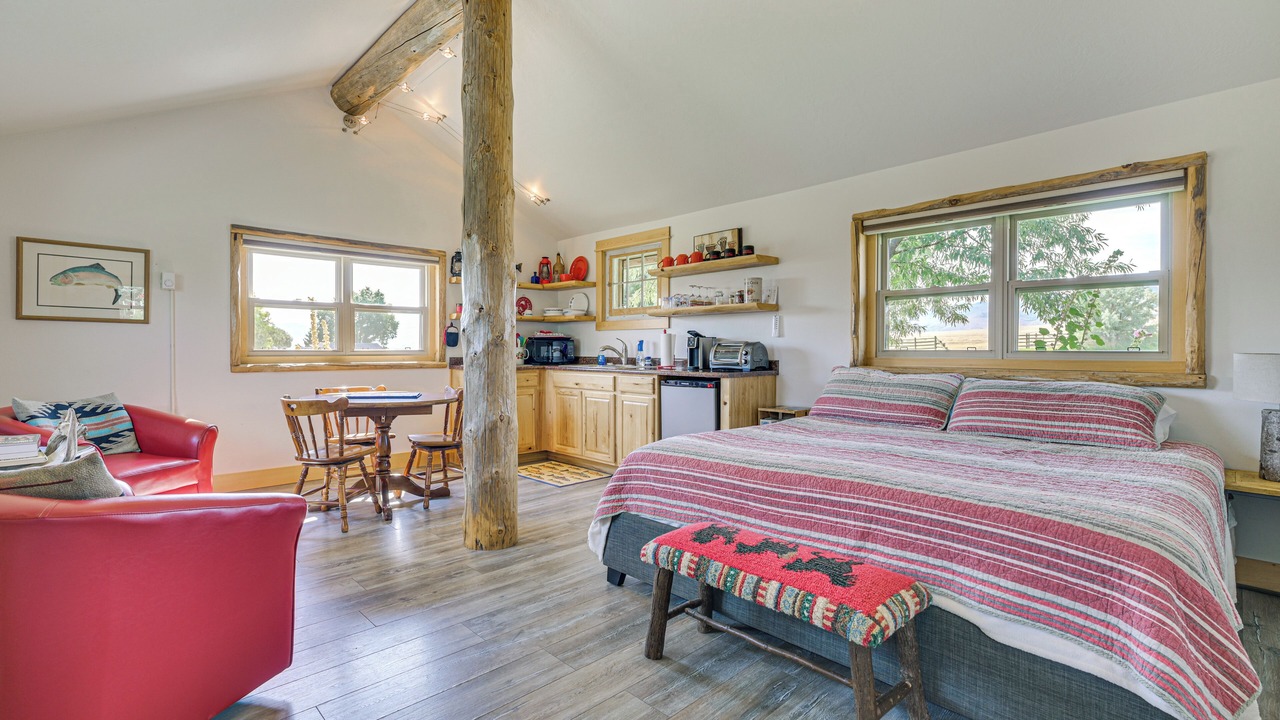 Photo of Bedroom in Alder