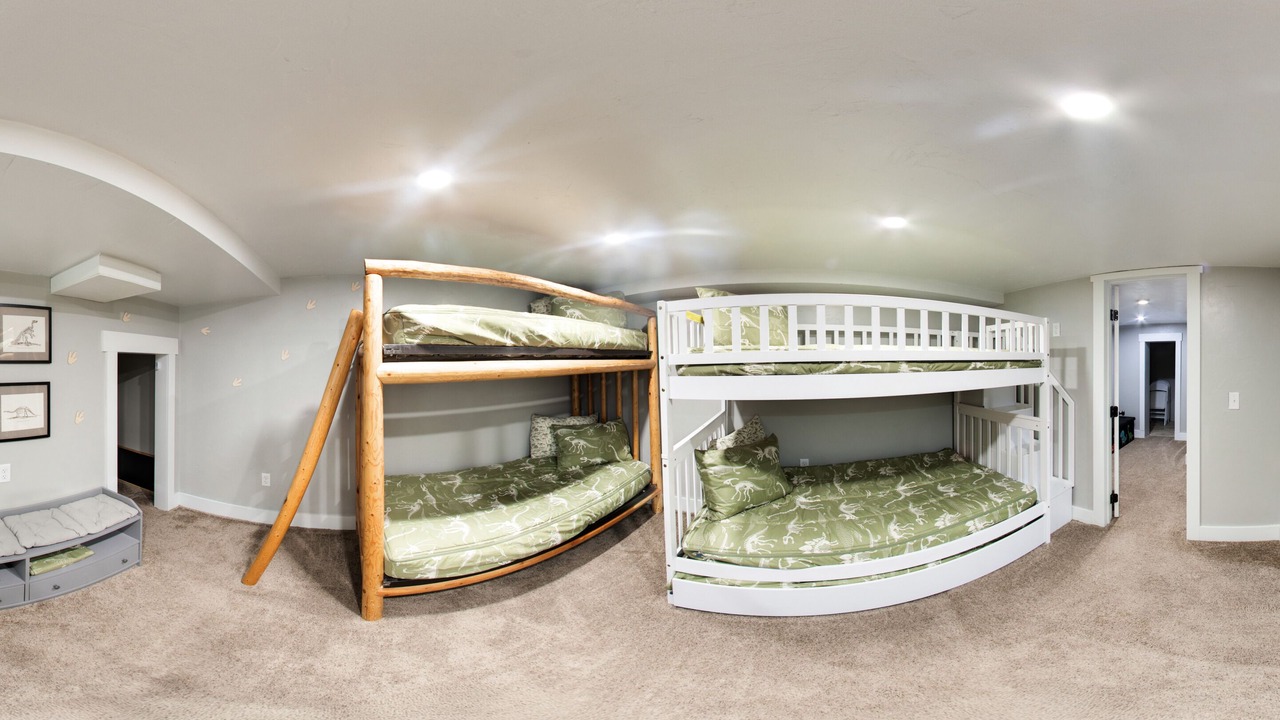 Photo of Bedroom in Vernal