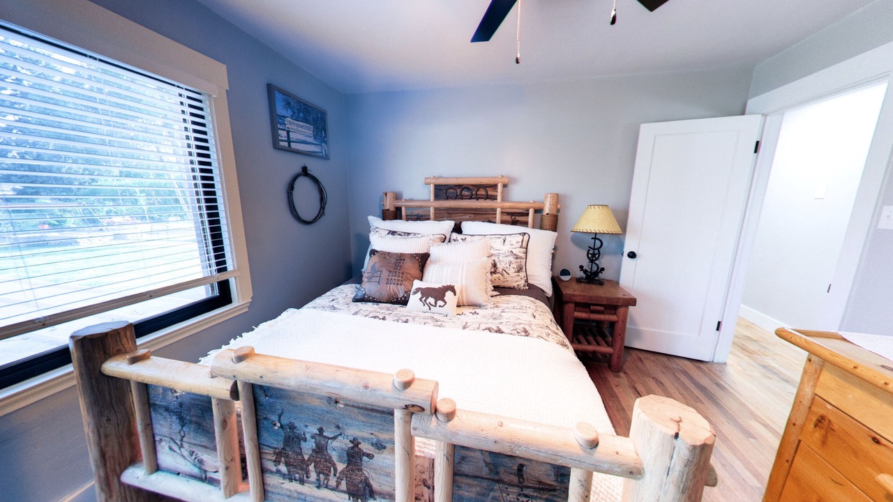 Photo of Bedroom in Vernal