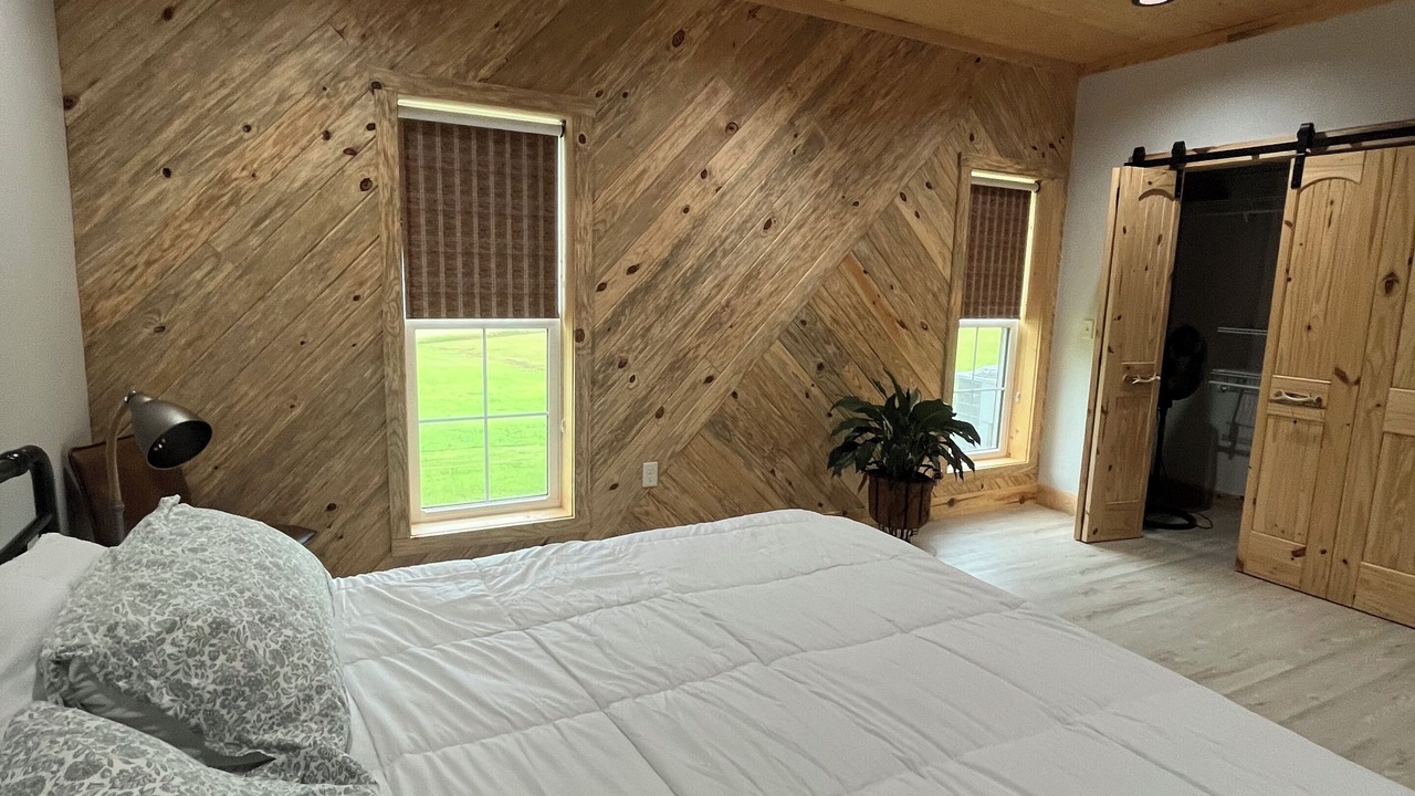 Photo of Bedroom in Wheeler