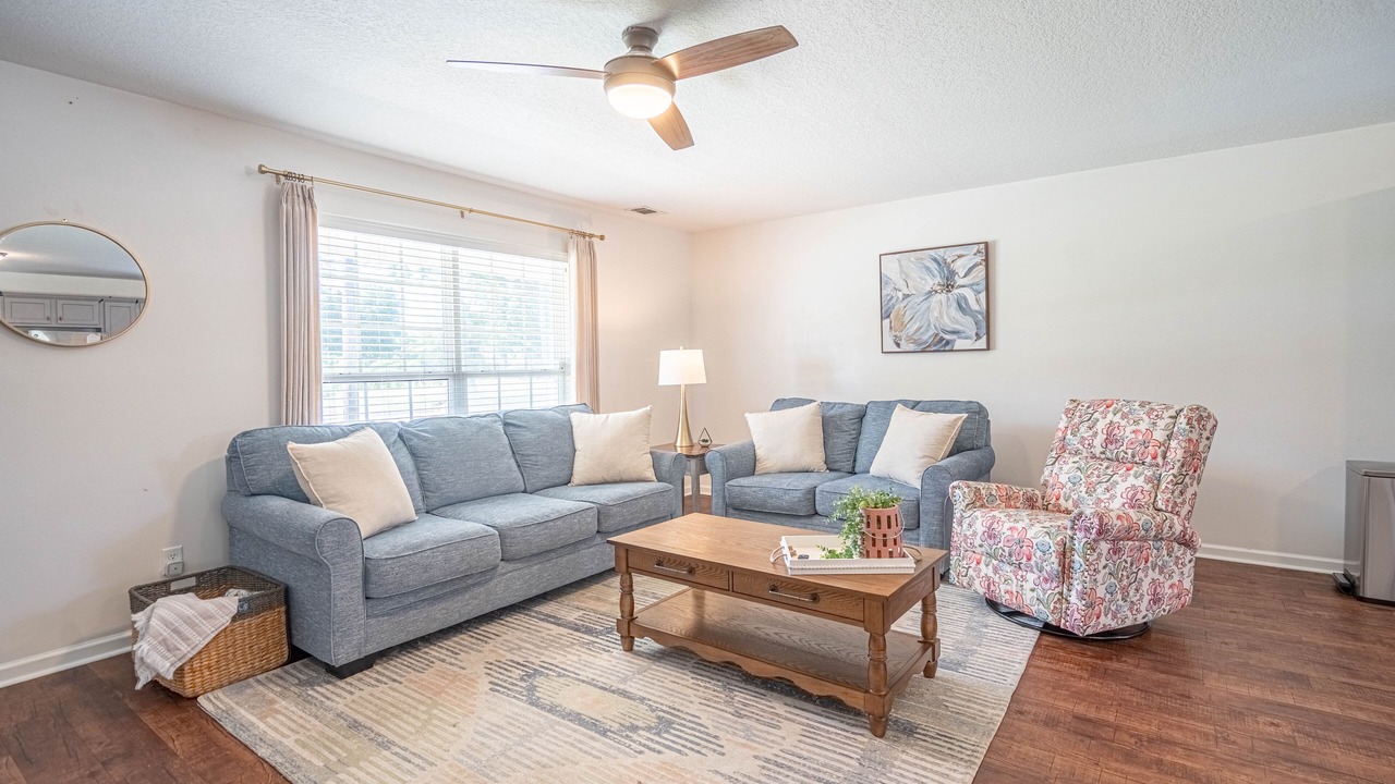 Photo of Livingroom in Statesboro