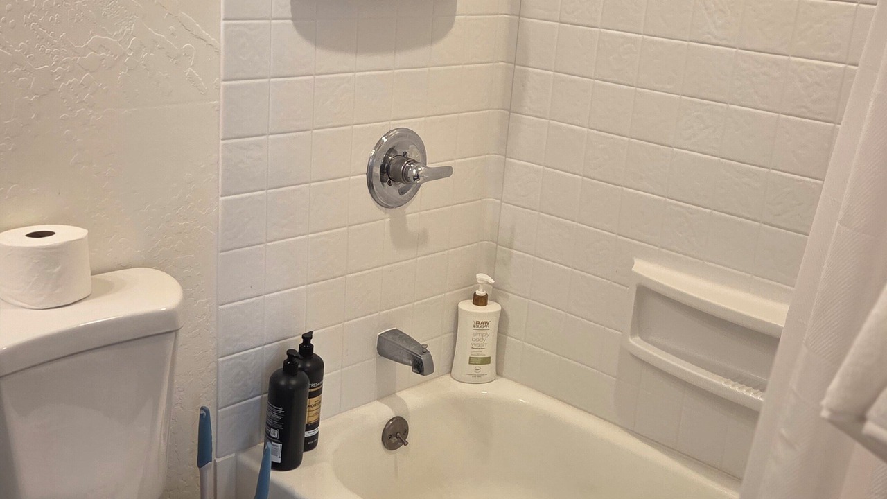 Photo of Bathroom in Green River