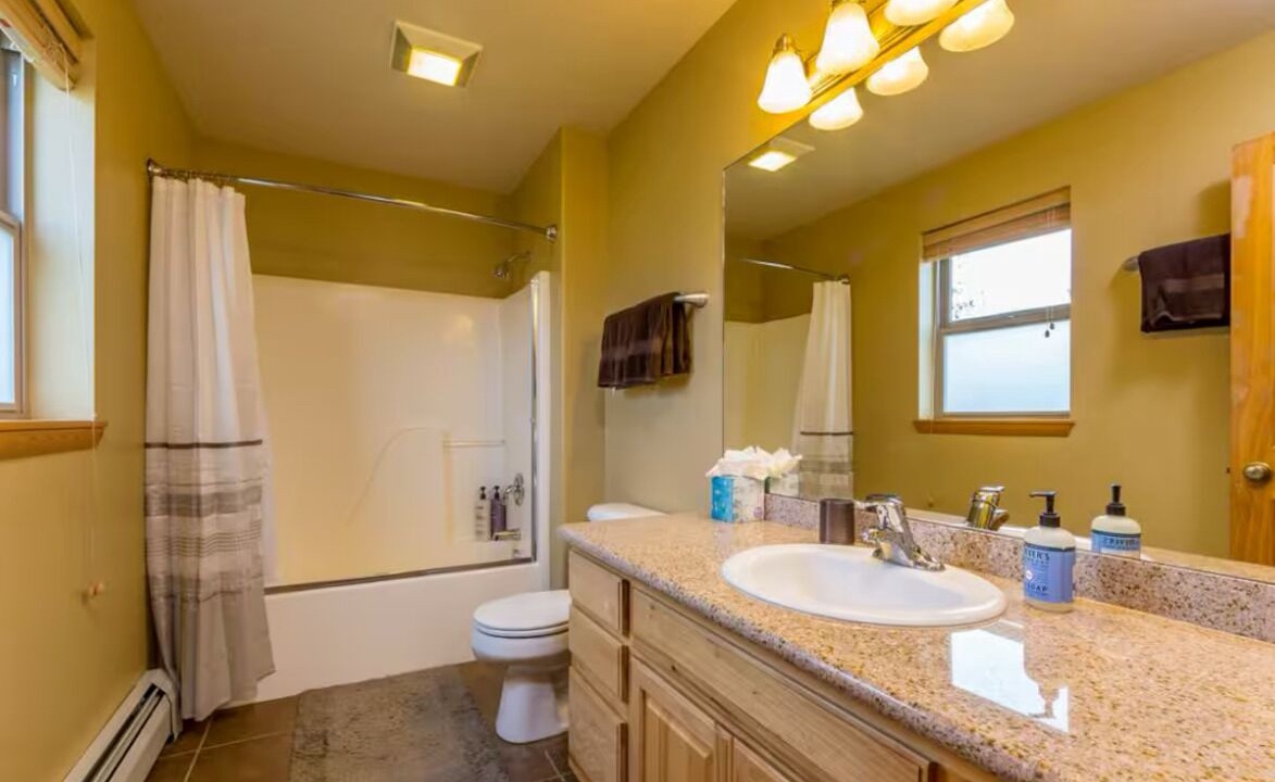 Photo of Bathroom in Big Sky