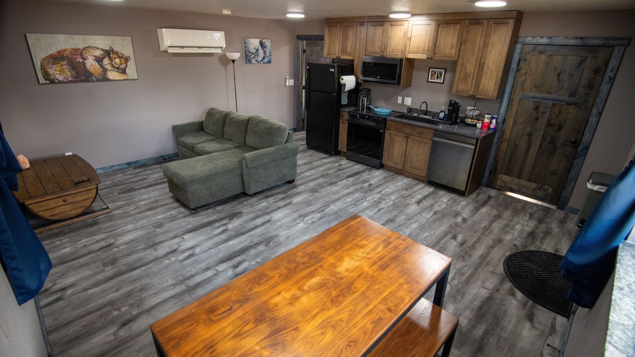 Photo of Livingroom in Evergreen