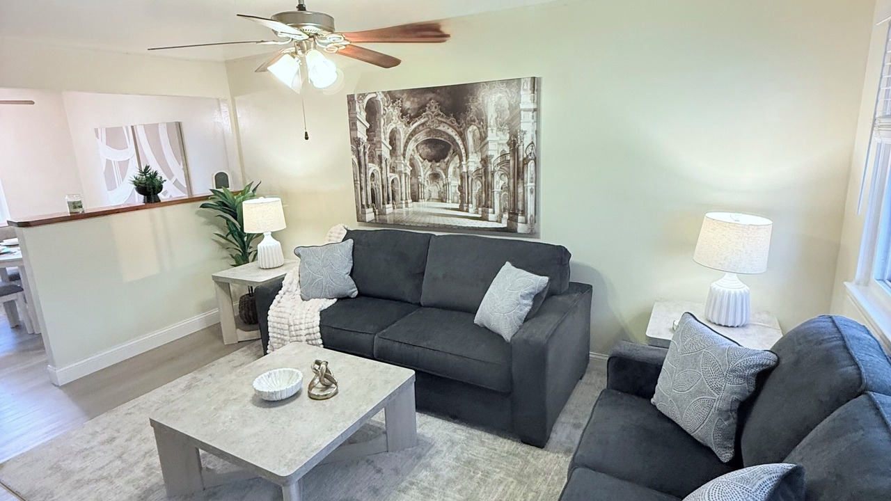 Photo of Livingroom in Taylor