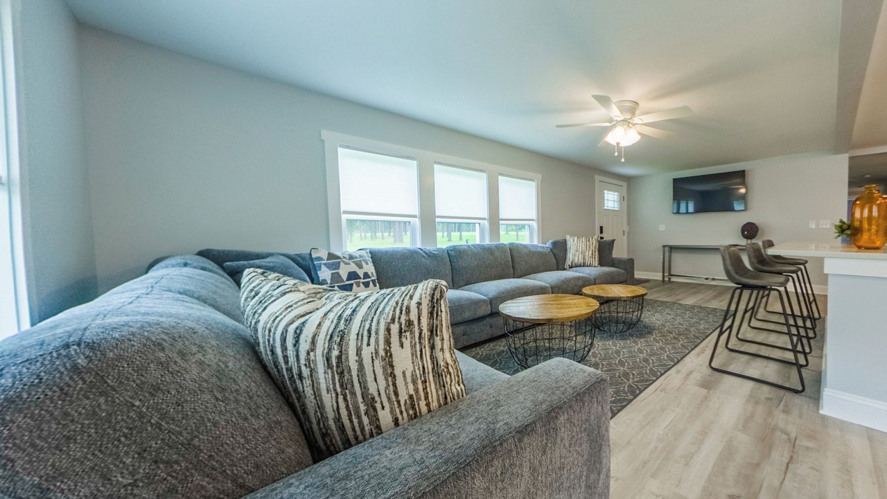 Photo of Livingroom in Whiteville