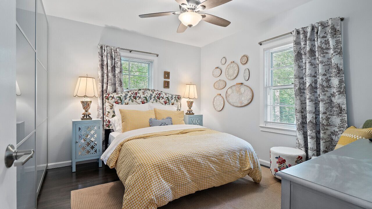 Photo of Bedroom in Moreland Hills