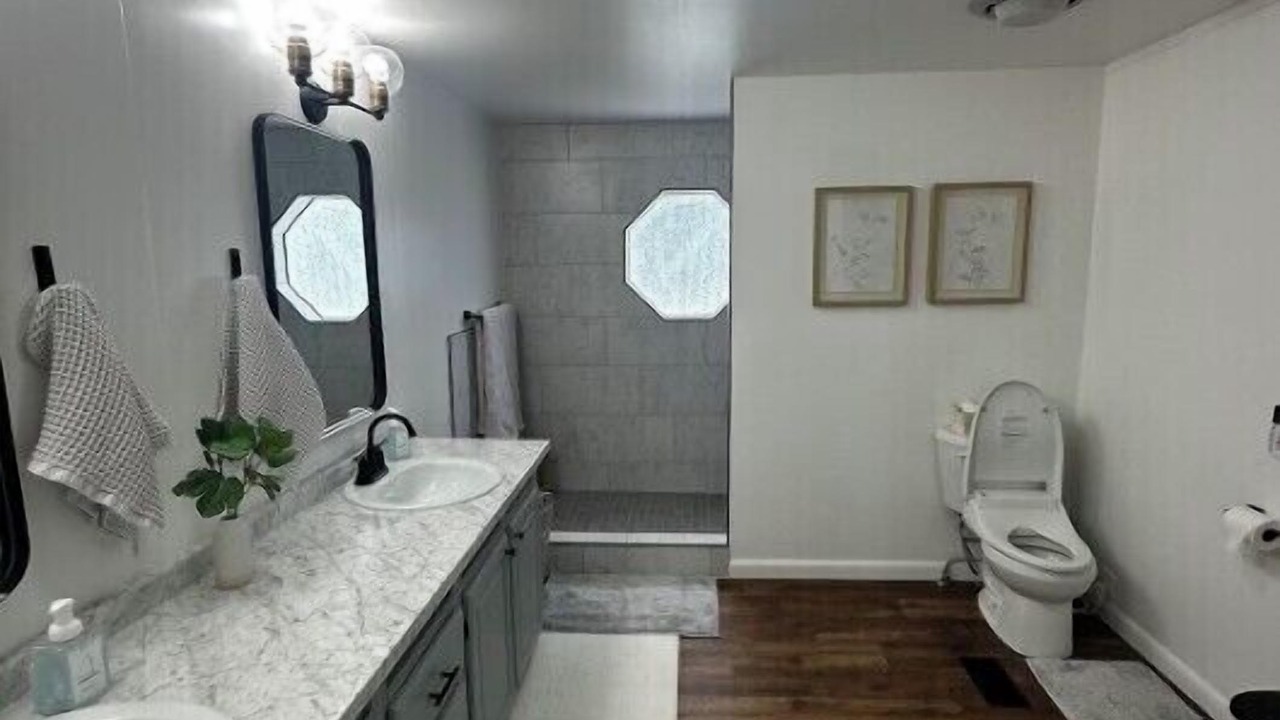 Photo of Bathroom in Dingle