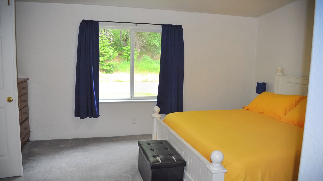 Photo of Bedroom in St. Maries