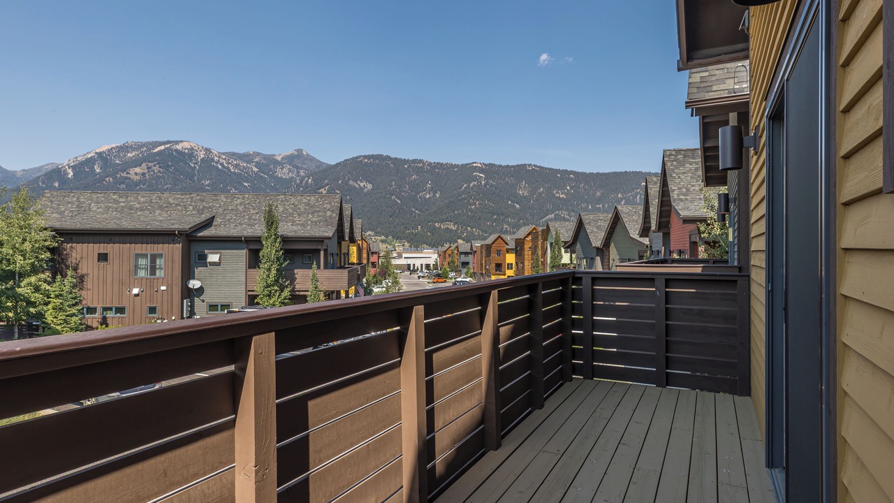 Photo of Patio Balcony in Big Sky