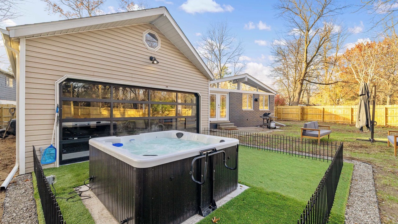 Photo of Outdoor in Southfield