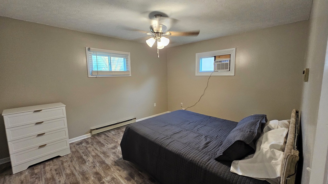 Photo of Bedroom in Raymond