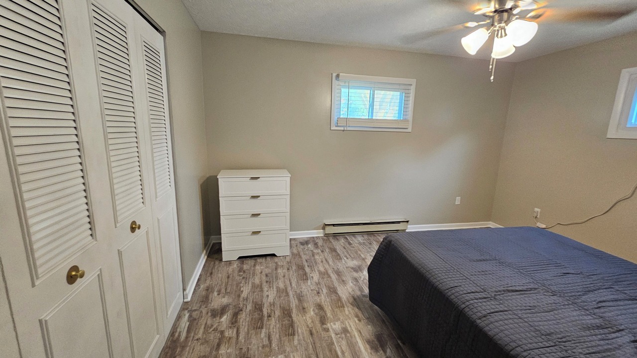 Photo of Bedroom in Raymond