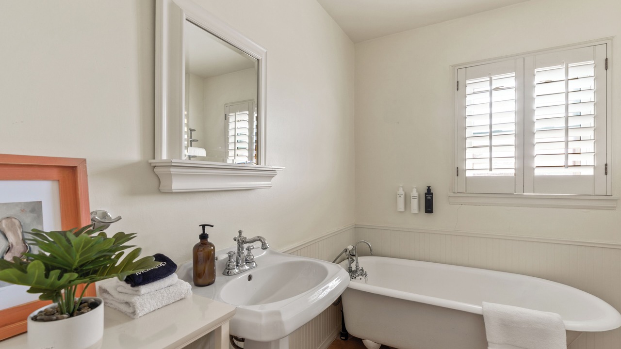 Photo of Bathroom in Point Loma Heights