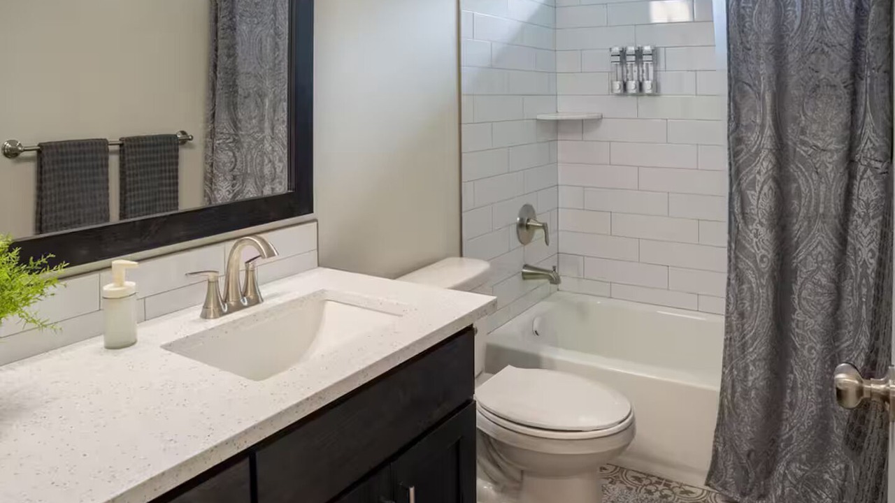 Photo of Bathroom in Idaho Falls