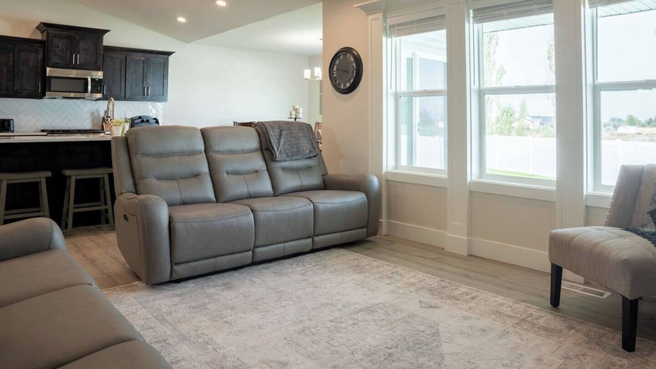 Photo of Livingroom in Idaho Falls