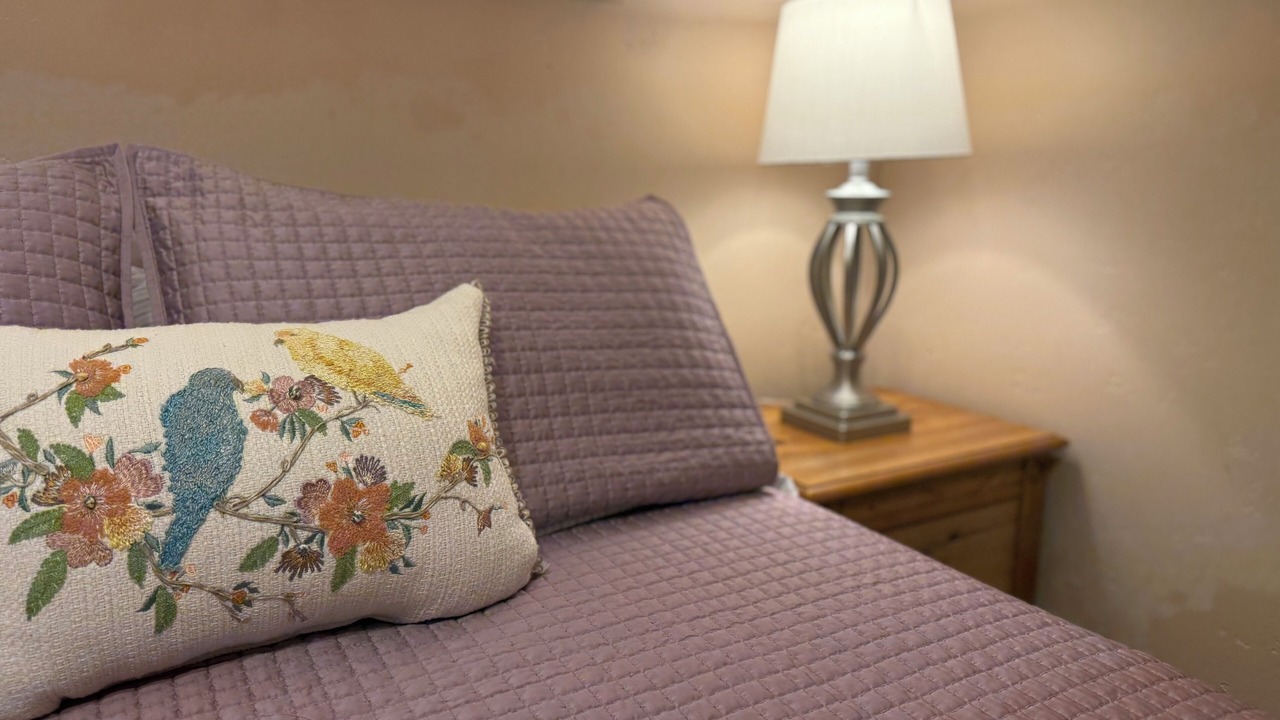 Photo of Bedroom in University District
