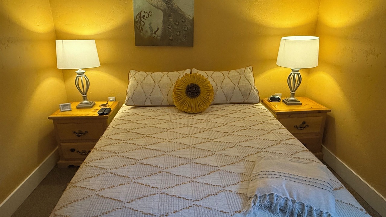Photo of Bedroom in University District