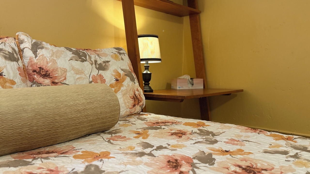 Photo of Bedroom in University District