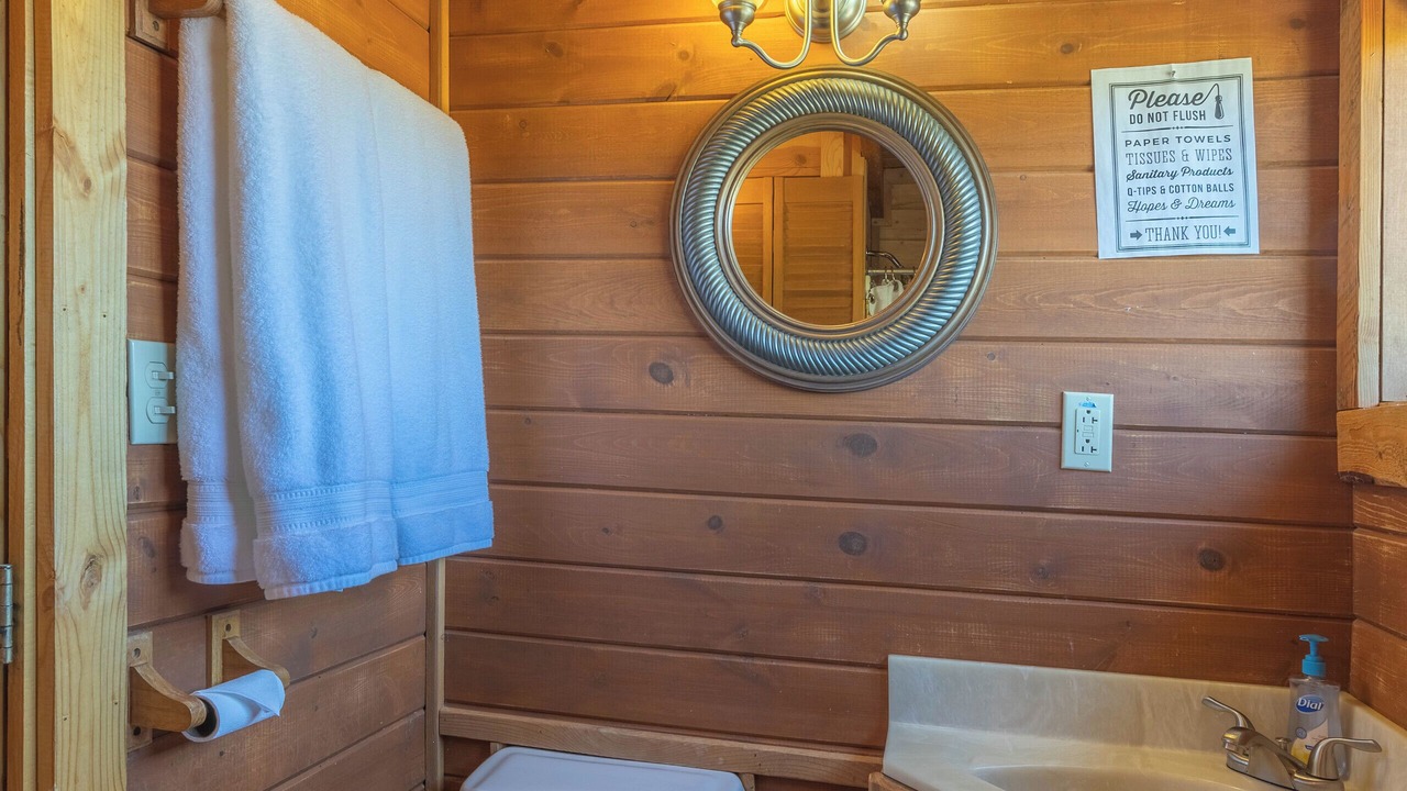 Photo of Bathroom in Cameron
