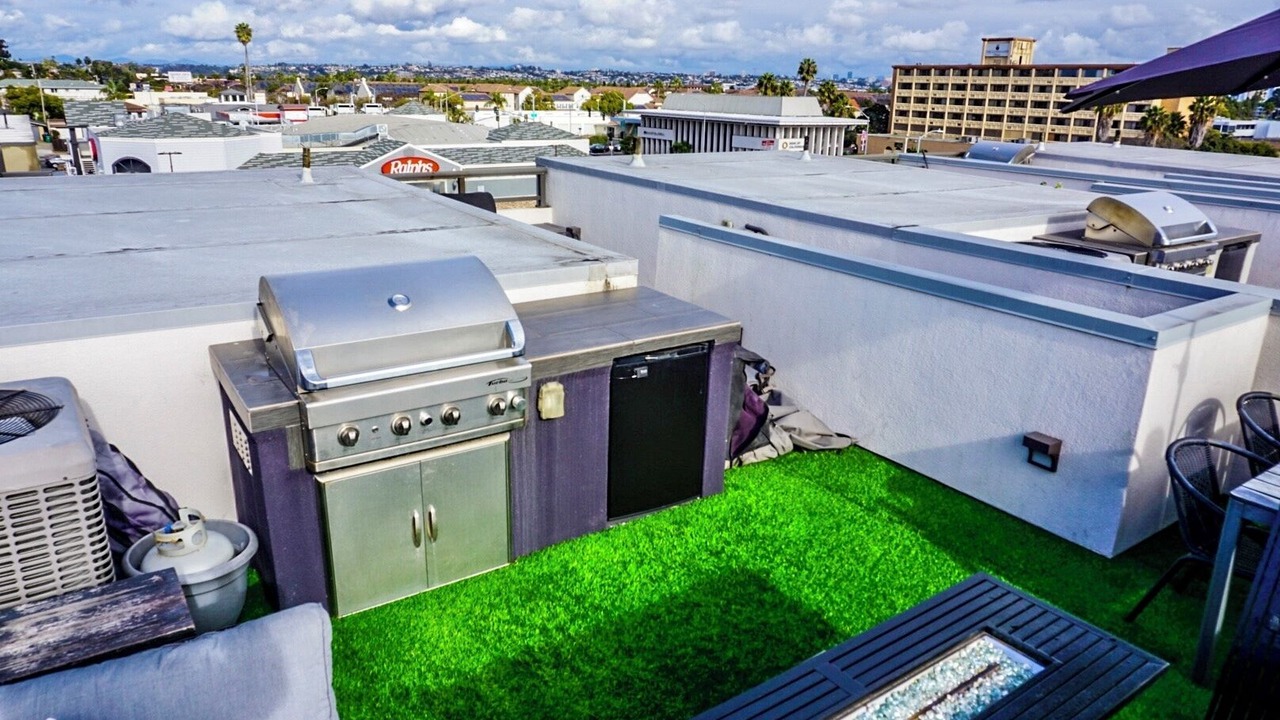 Photo of Outdoor in Roseville - Fleet Ridge