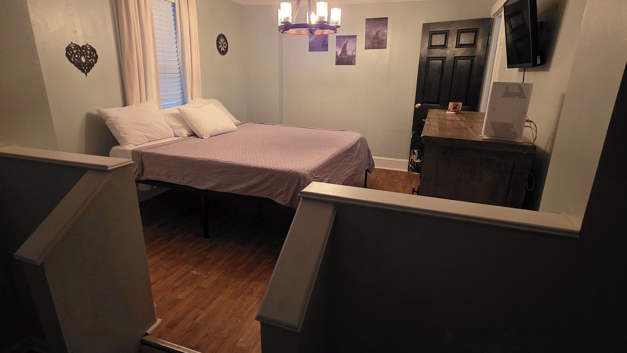 Photo of Bedroom in Archdale
