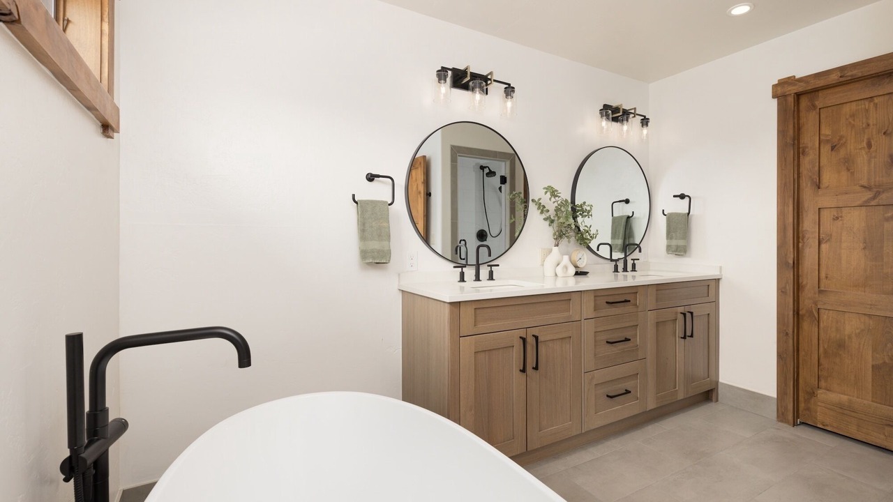 Photo of Bathroom in Big Sky
