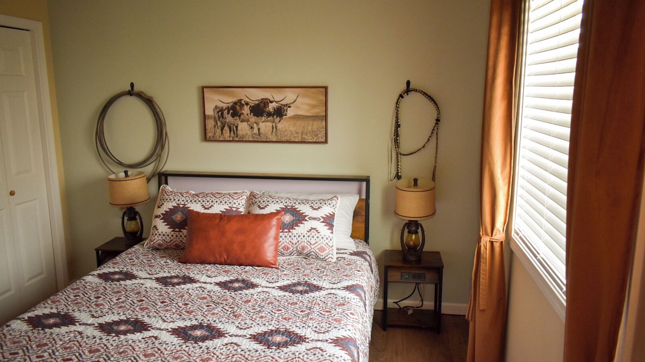 Photo of Bedroom in Shelby