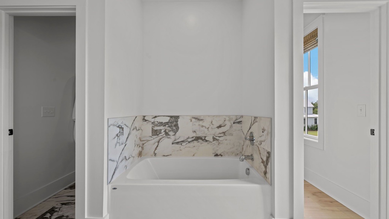 Photo of Bathroom in Oriental