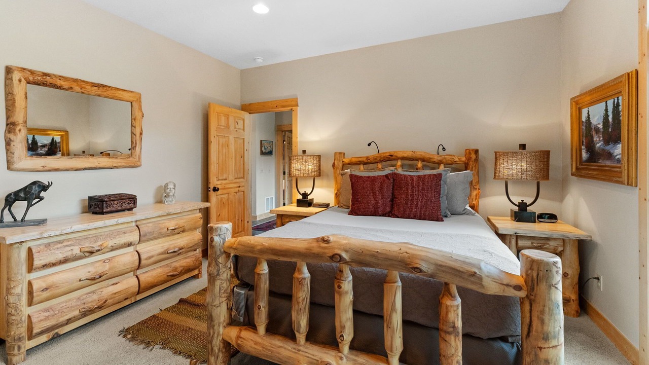 Photo of Bedroom in Big Sky