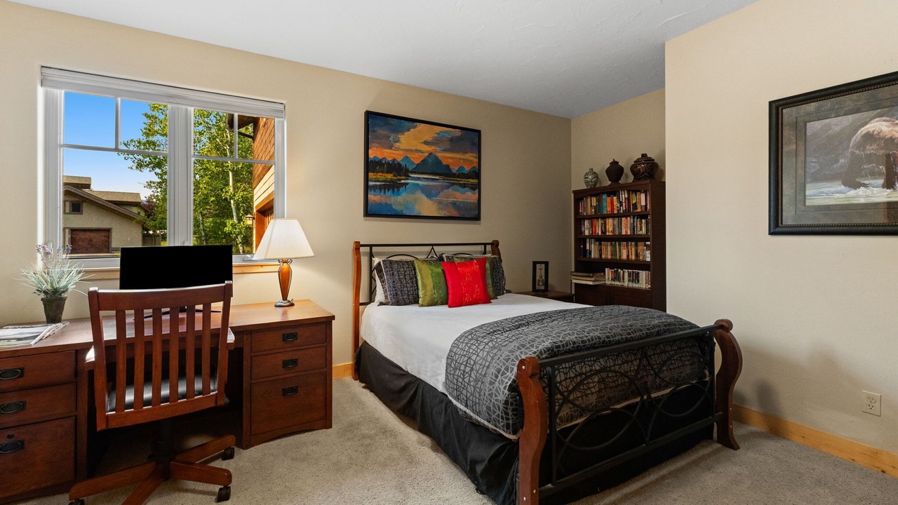 Photo of Bedroom in Big Sky