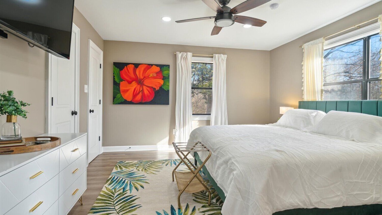 Photo of Bedroom in Somerville