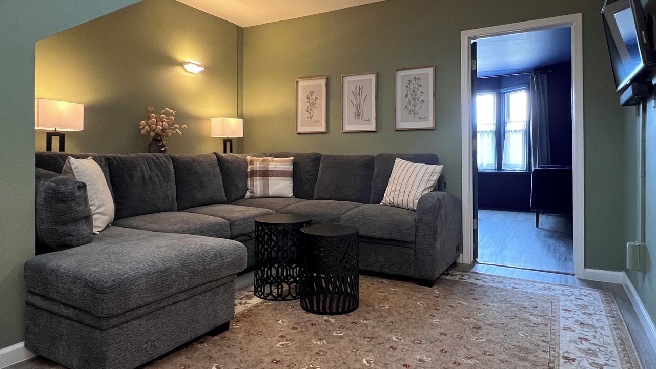 Photo of Livingroom in Hamtramck