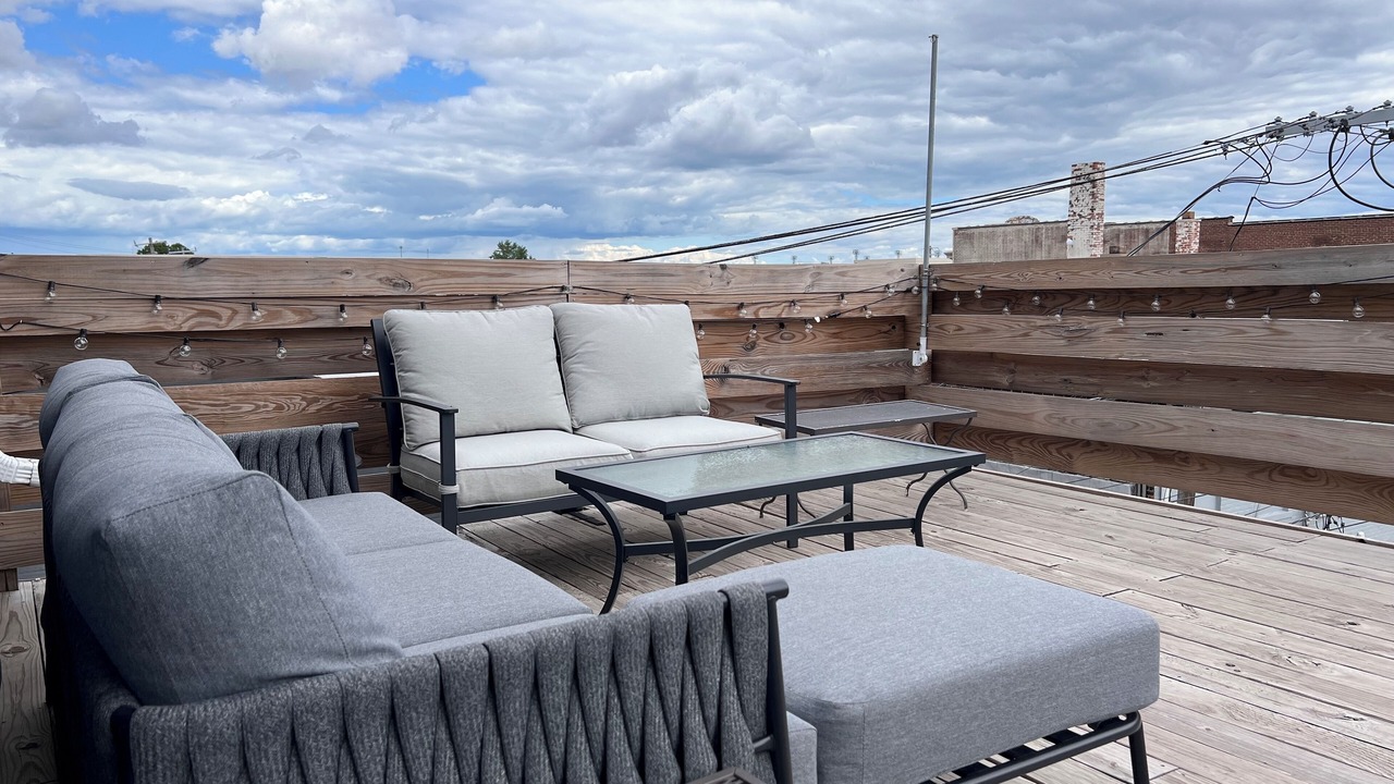 Photo of Patio Balcony in Hamtramck