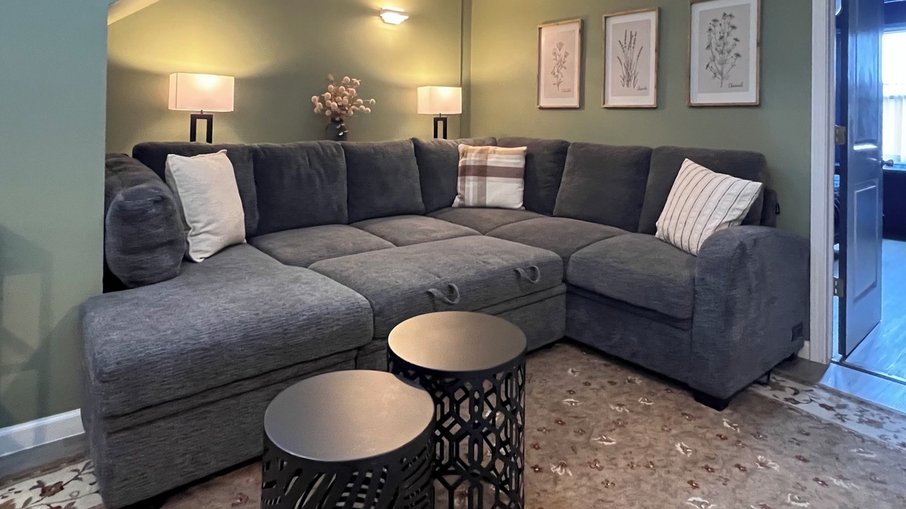 Photo of Livingroom in Hamtramck