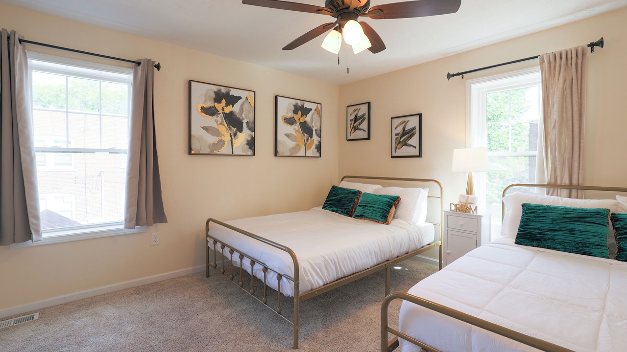 Photo of Bedroom in Lakewood