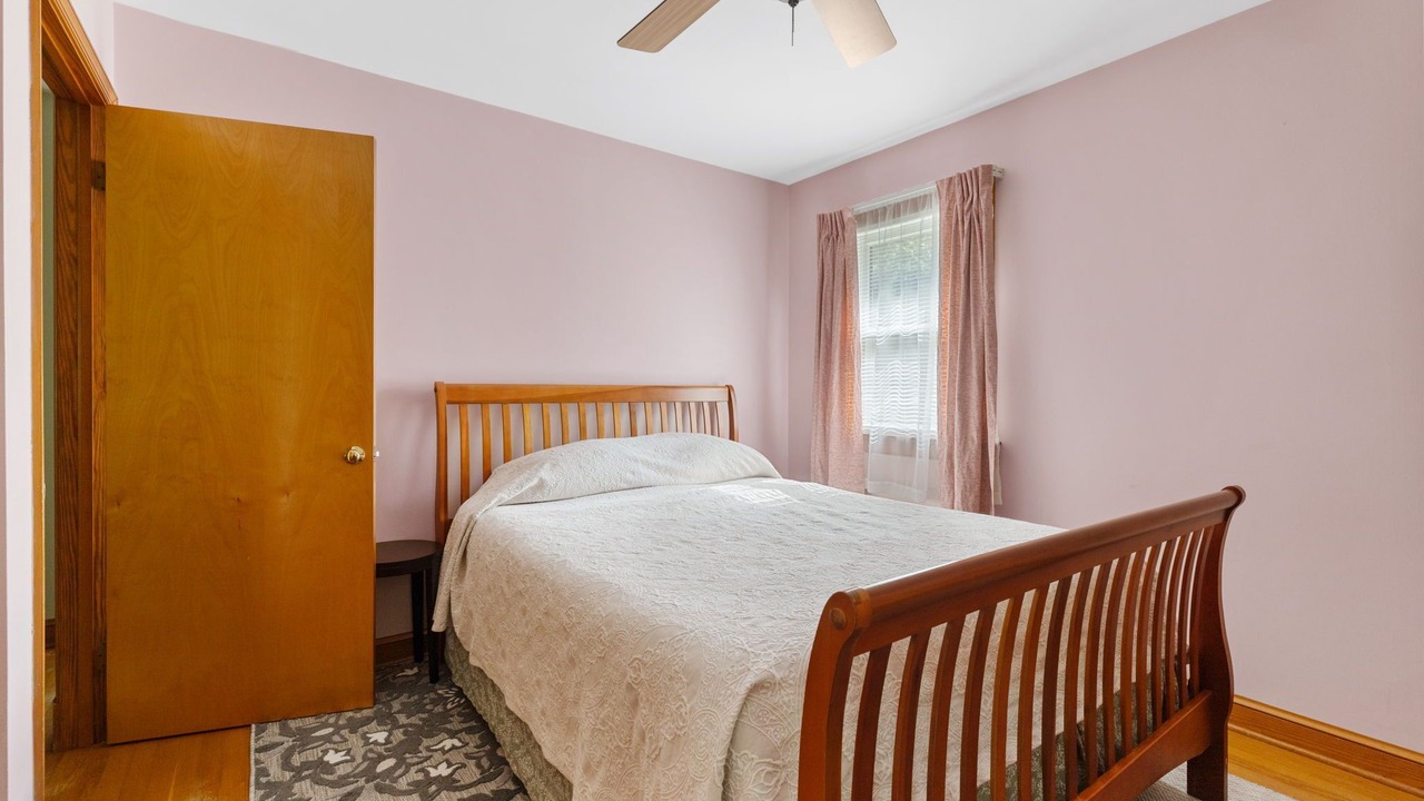 Photo of Bedroom in Moseley