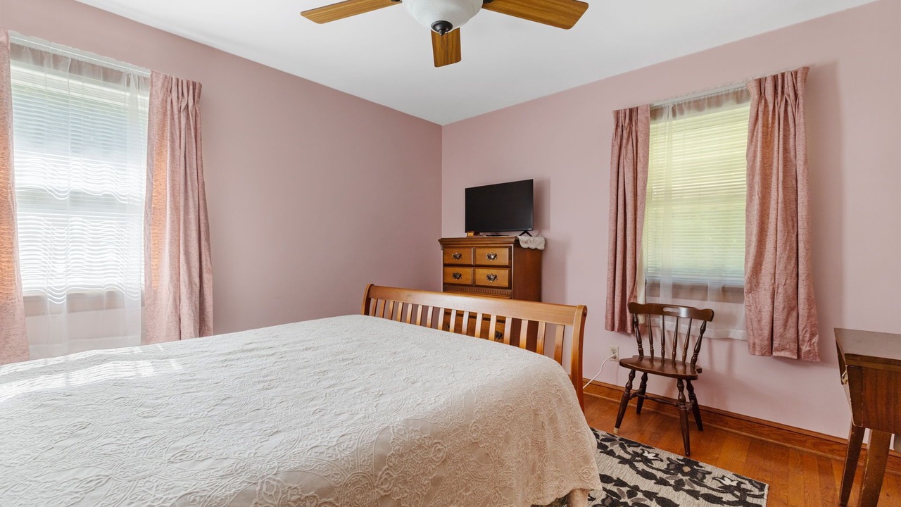 Photo of Bedroom in Moseley