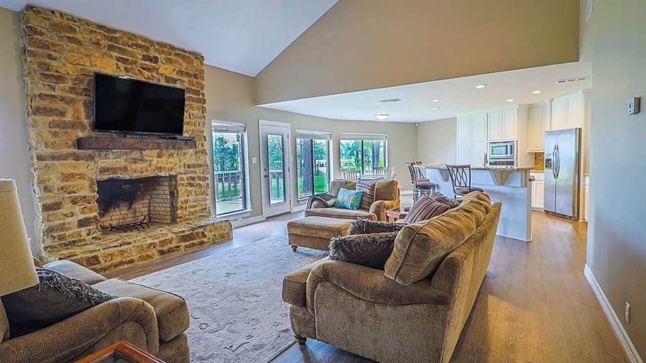 Photo of Livingroom in Brookeland