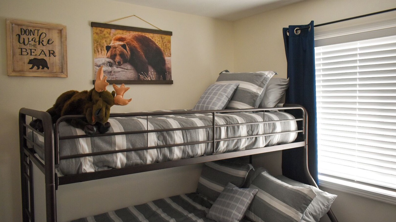 Photo of Bedroom in Shelby