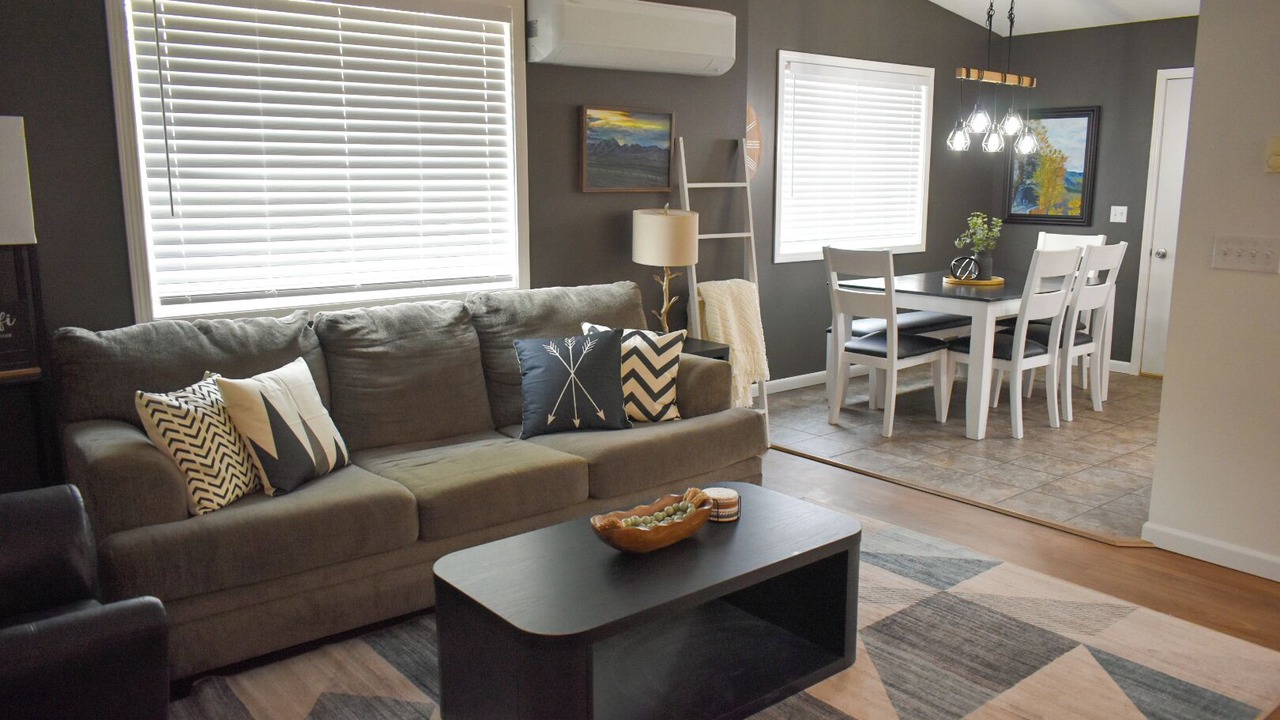 Photo of Livingroom in Shelby