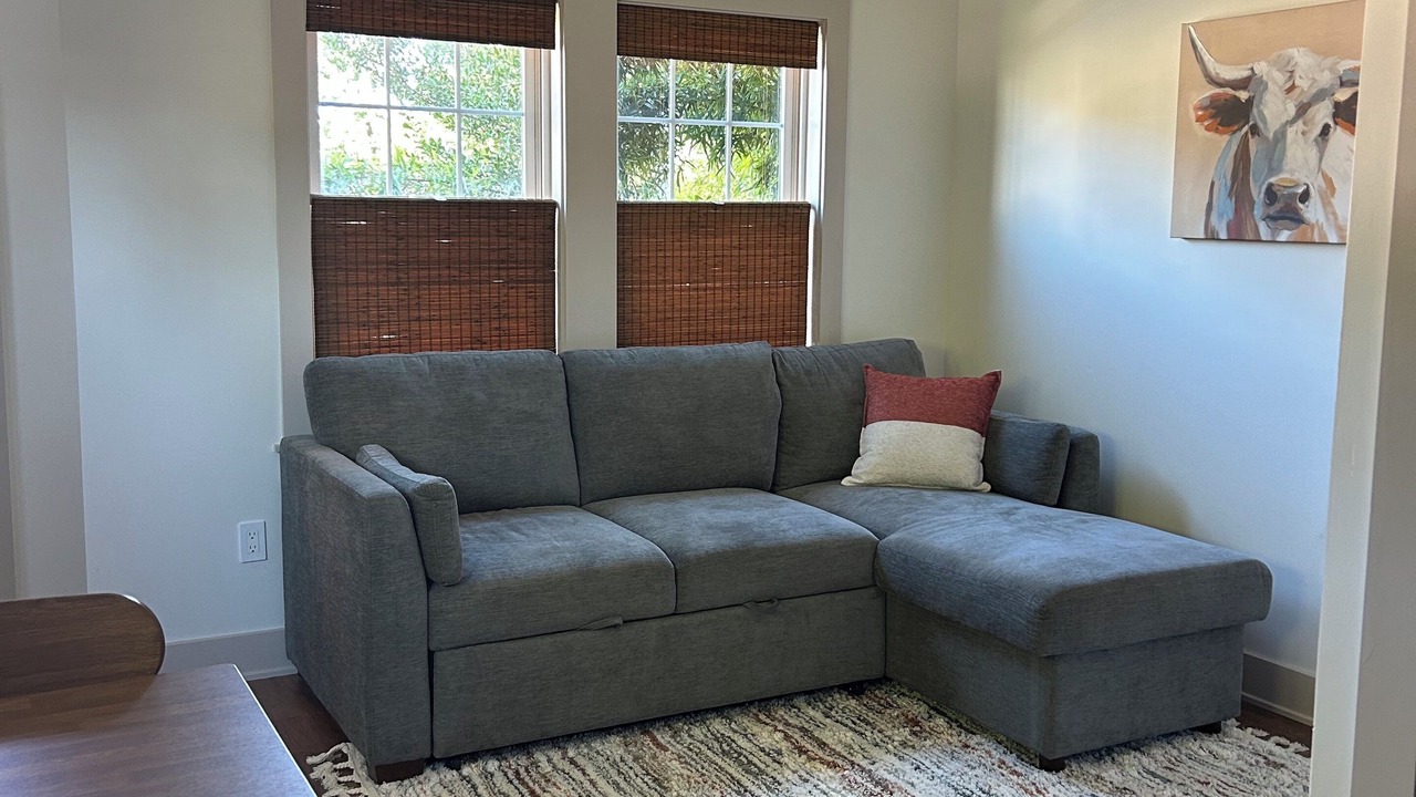 Photo of Livingroom in Scottsburg