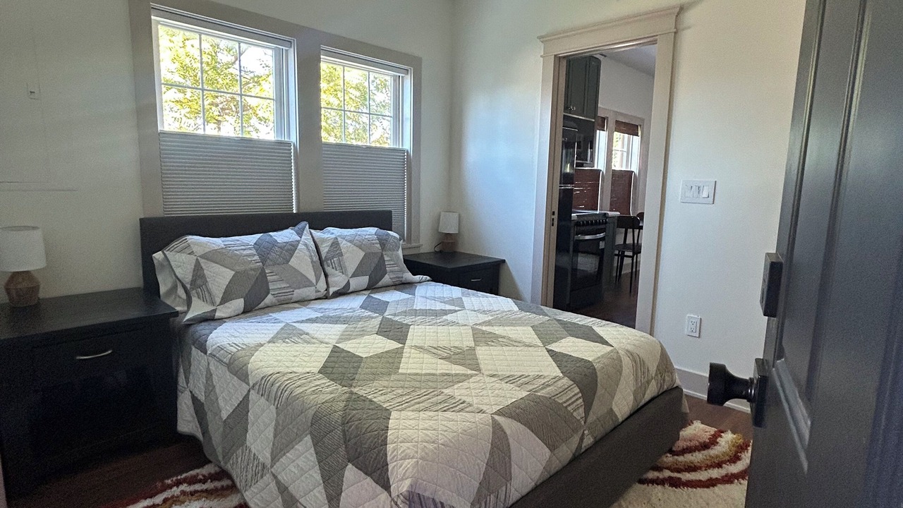 Photo of Bedroom in Scottsburg