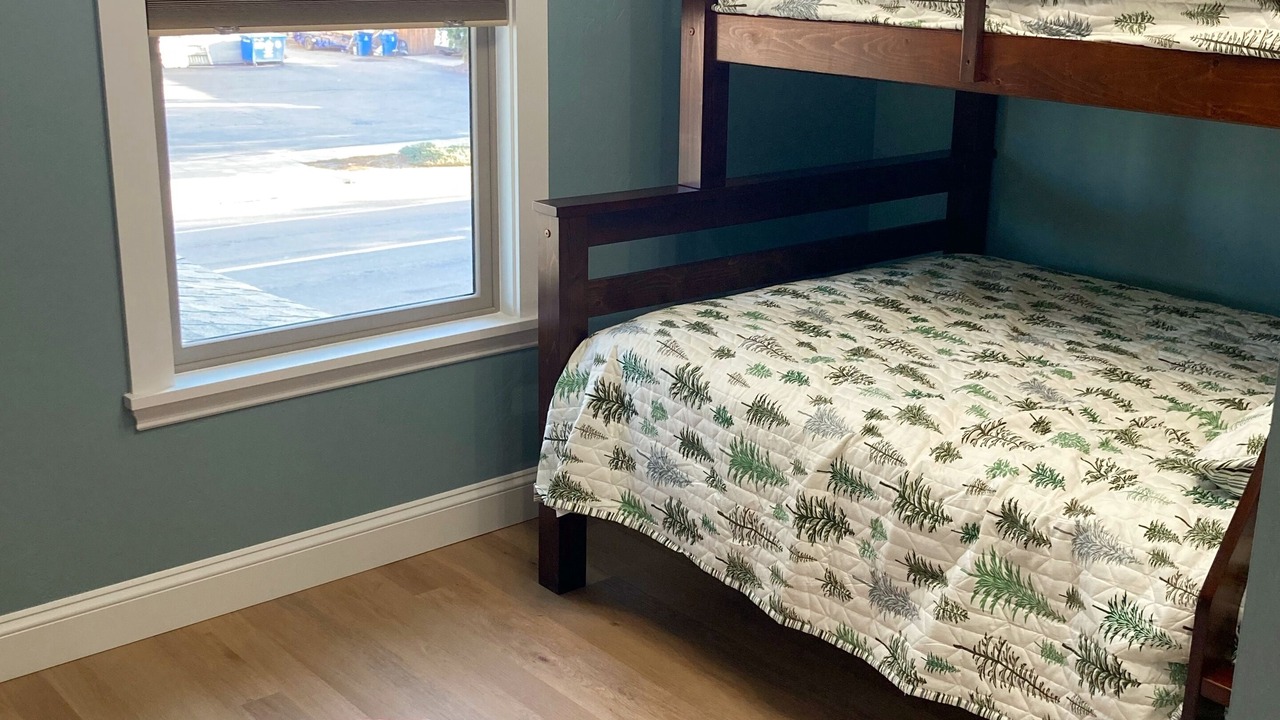 Photo of Bedroom in University District