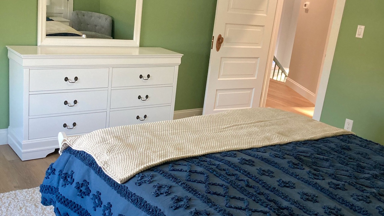 Photo of Bedroom in University District