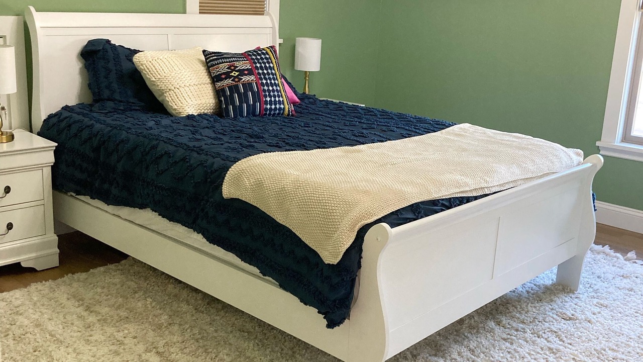 Photo of Bedroom in University District