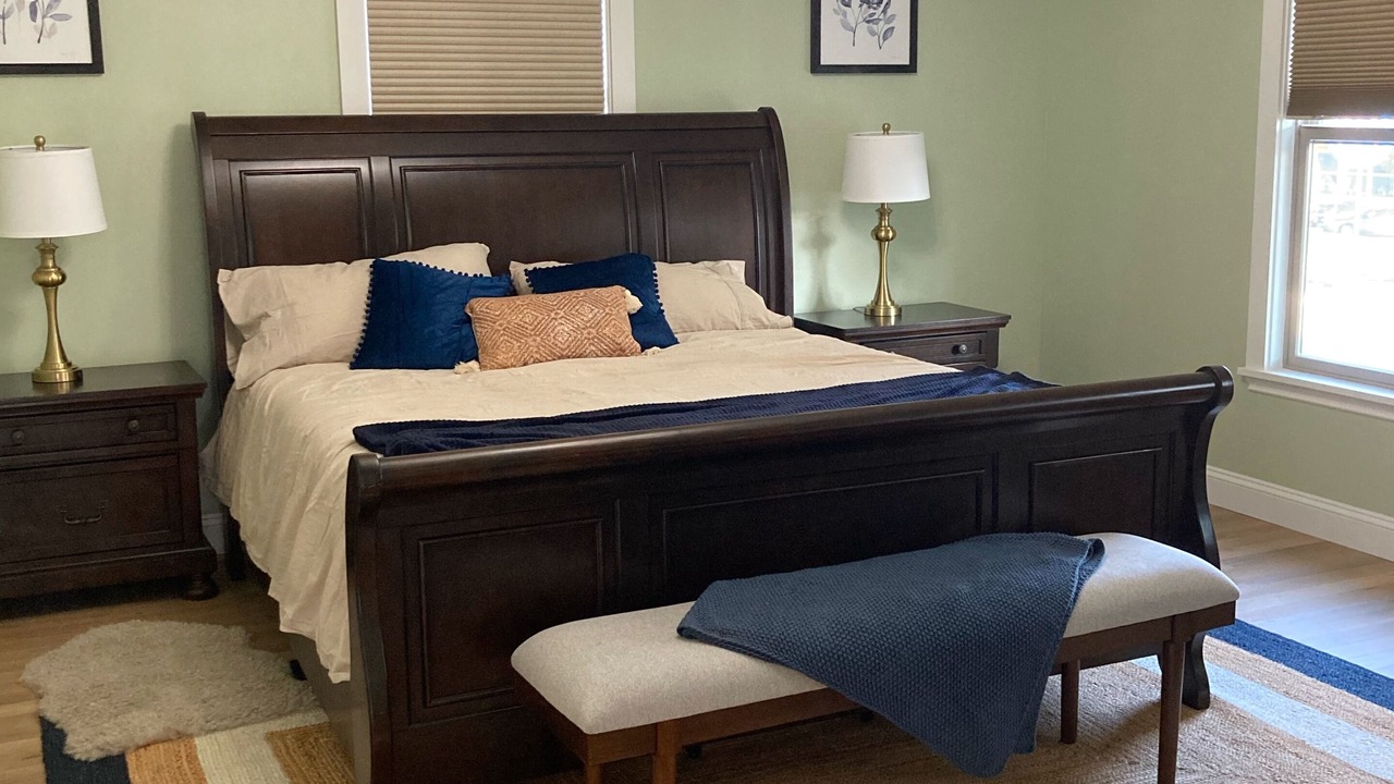 Photo of Bedroom in University District