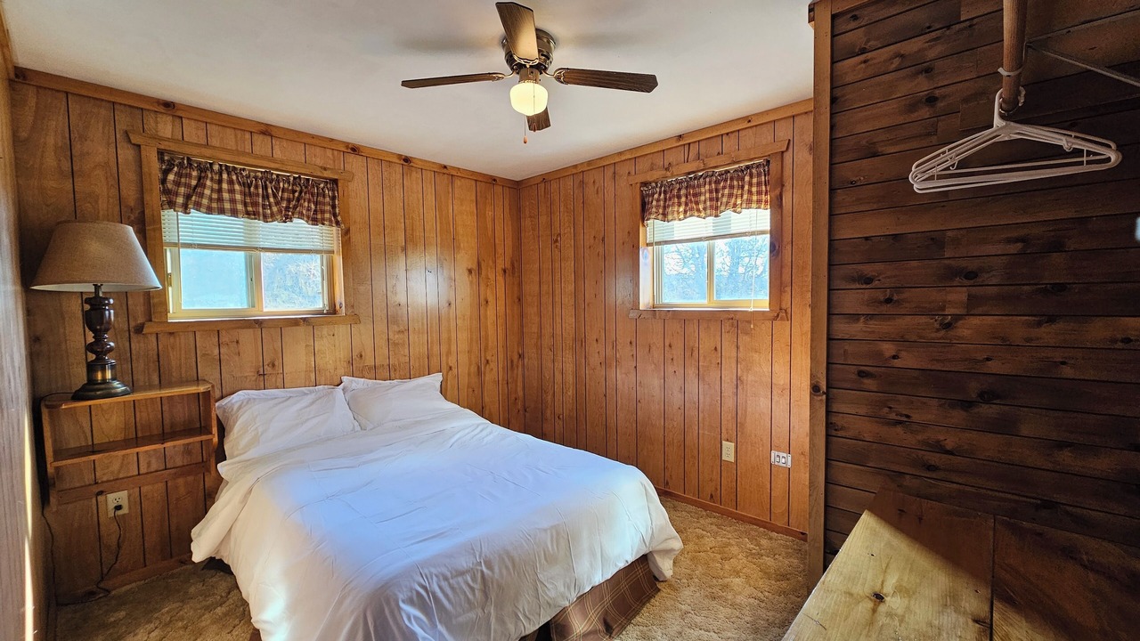 Photo of Bedroom in Mosby